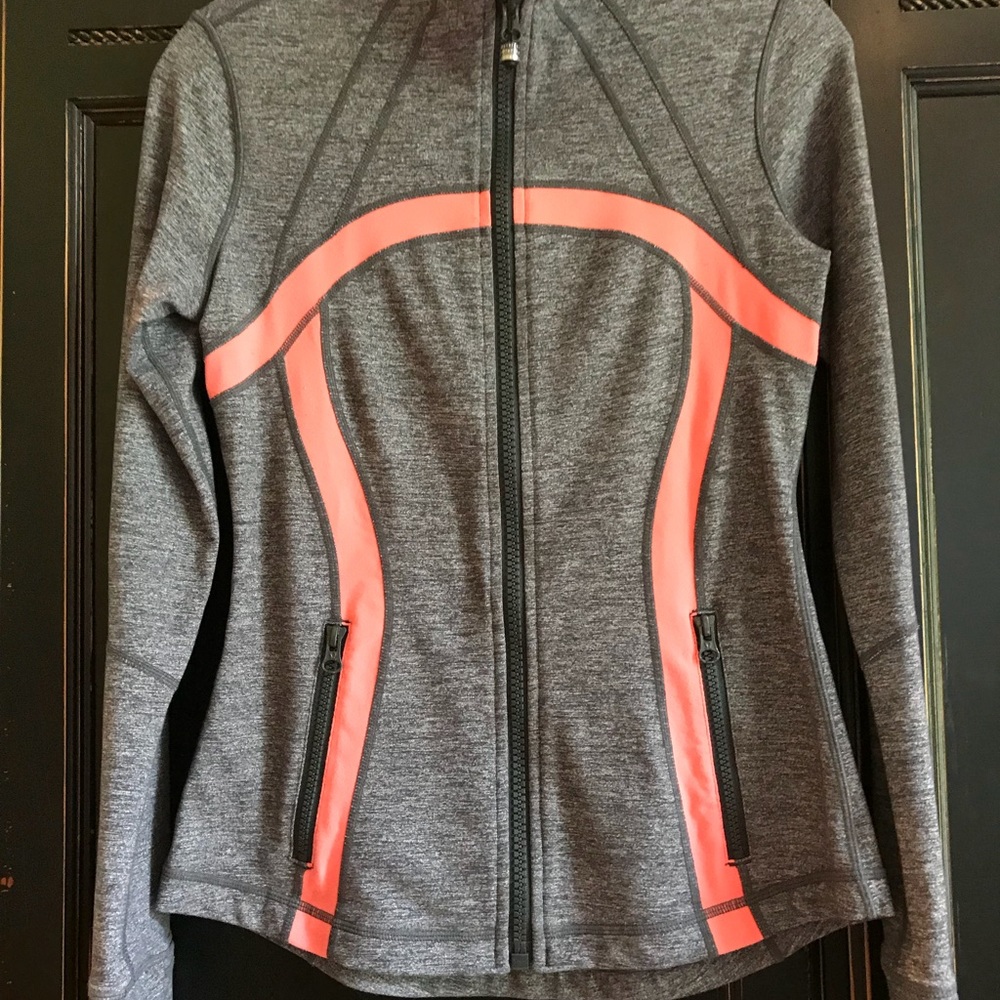 Lululemon Persimmon Define Jacket, size 6